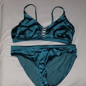 2 piece Calia By Carrie Underwood